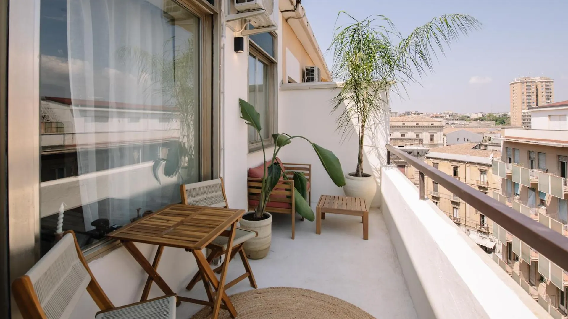Taga Suites CTA Penzion