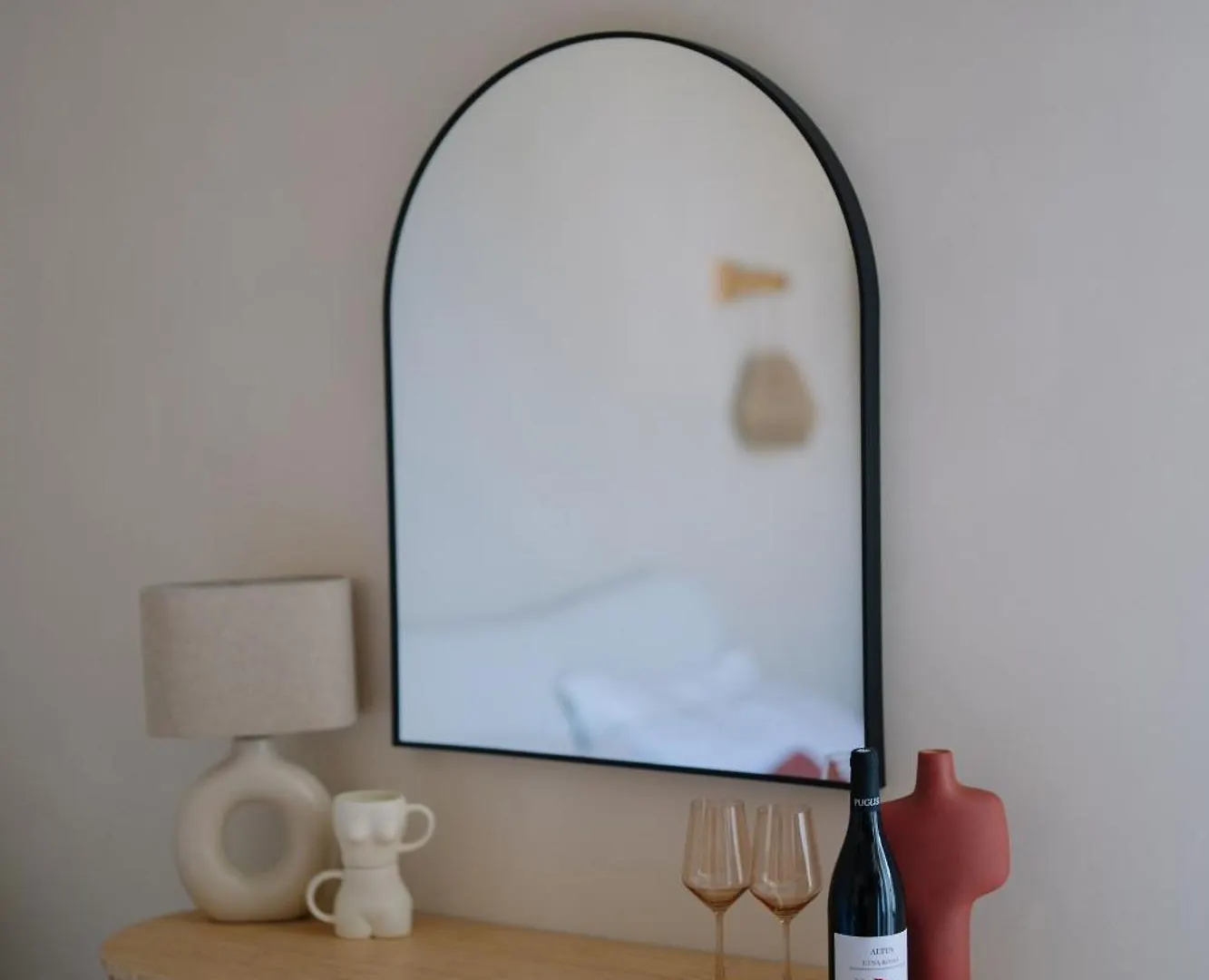 Taga Suites CTA 0*,
